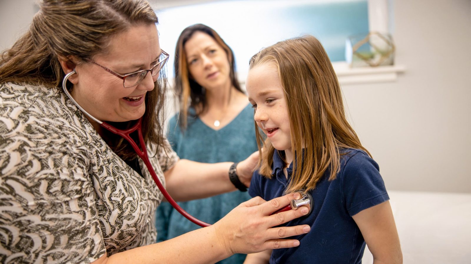 Dr. Katie Houts with patient